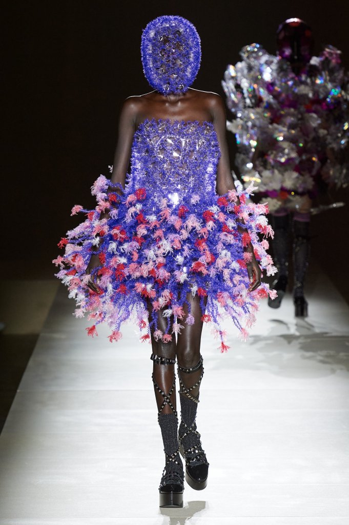 Noir Kei Ninomiya 2023/24秋冬高级成衣秀 - Paris Fall 2023