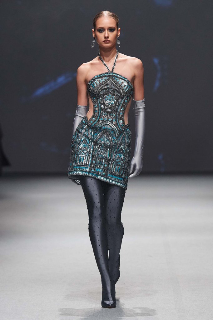 Michael Cinco 2023春夏高级定制秀 - Paris Couture Spring 2023-天天时装-口袋里的时尚指南