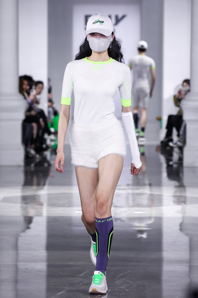 PLAY TOP &middot; 梁洁│10+3 2023/24秋冬高级运动成衣秀 - Beijing Fall 2023
