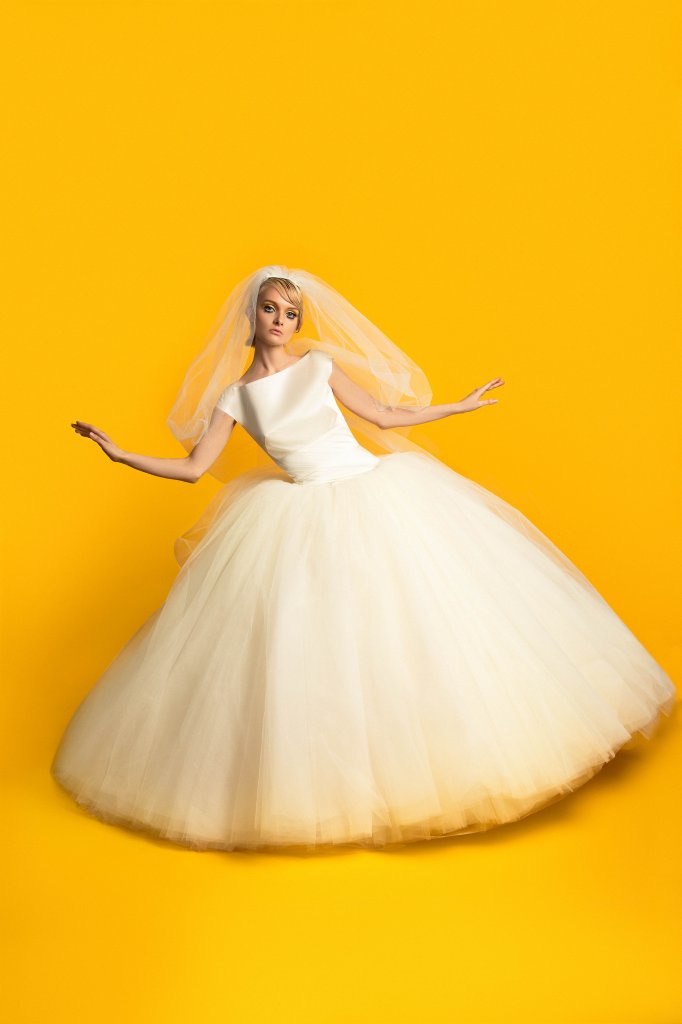 Yellow By Sahar 2024夏婚纱礼服Lookbook