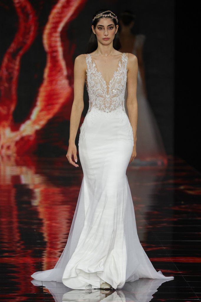 Randy Fenoli Bridal 2024春夏婚纱礼服秀 - Barcelona Bridal 2024