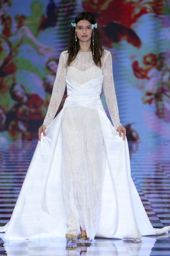 Lorena Panea 2024春夏婚纱礼服秀 - Barcelona Bridal 2024