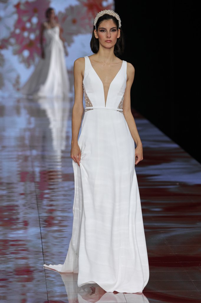 Modeca 2024春夏婚纱礼服秀 - Barcelona Bridal 2024