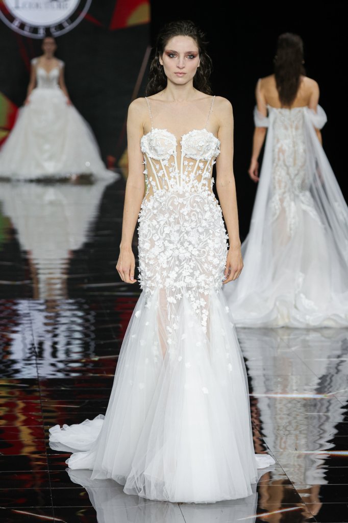 Madam Burcu 2024春夏婚纱礼服秀 - Barcelona Bridal 2024 