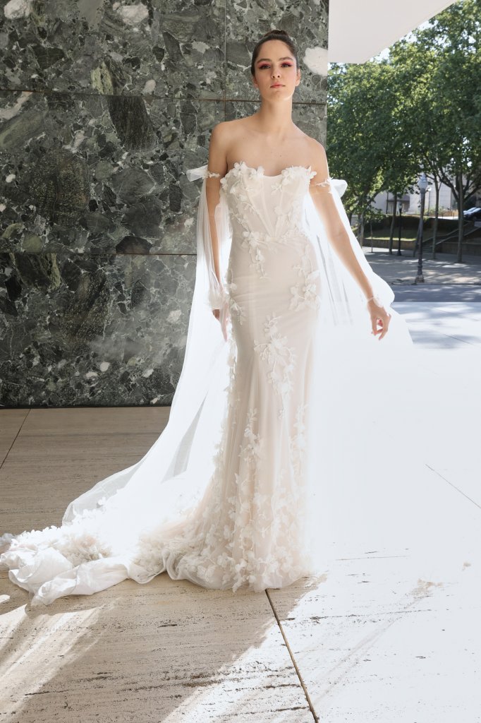 Ines Di Santo 2024春夏婚纱礼服秀 - Barcelona Bridal 2024