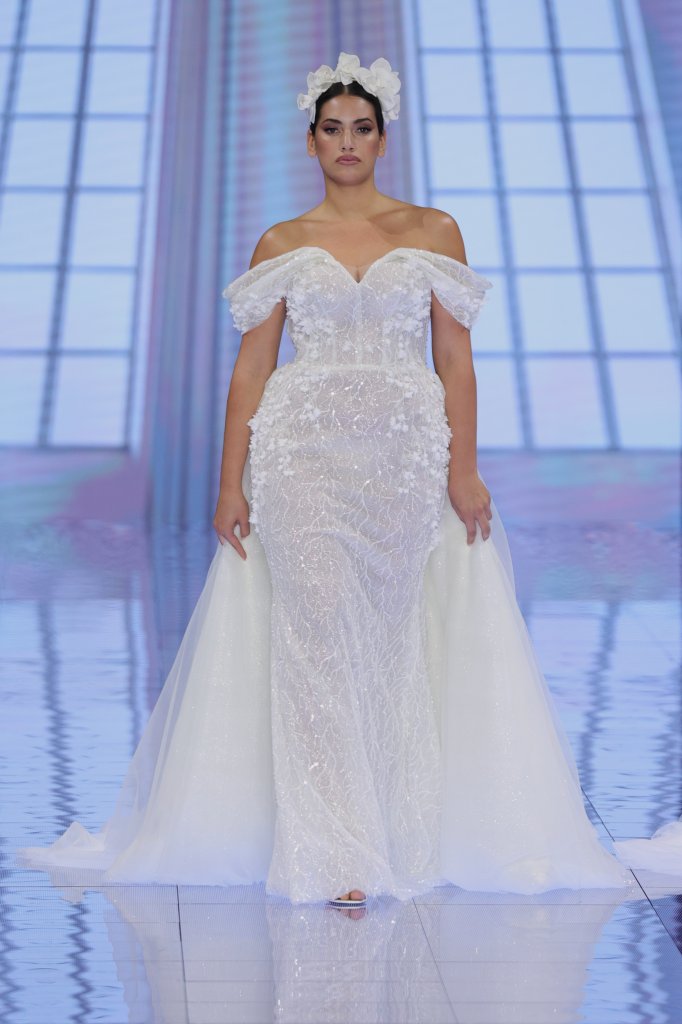 Eva Lendel 2024春夏婚纱礼服秀 - Barcelona Bridal 2024