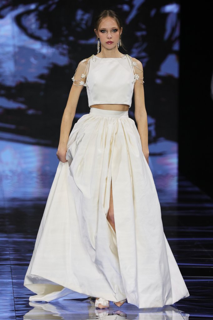 Poesie Sposa 2024春夏婚纱礼服秀 - Barcelona Bridal 2024