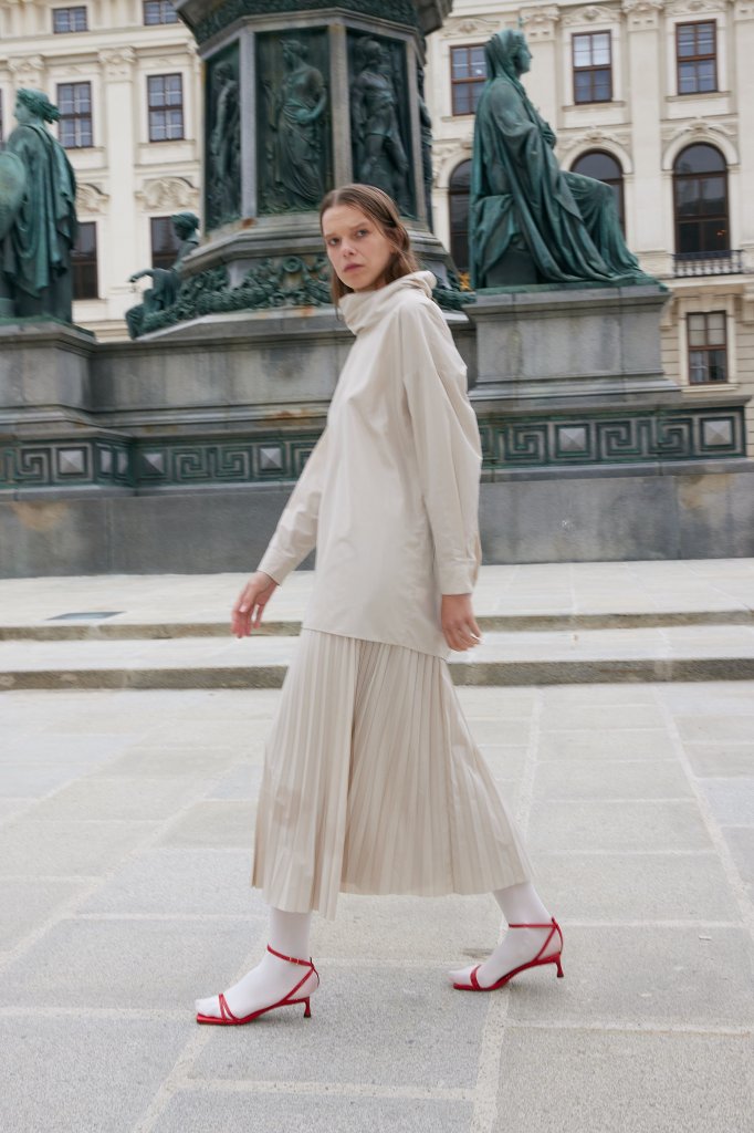 Tibi 2024早春度假系列Lookbook