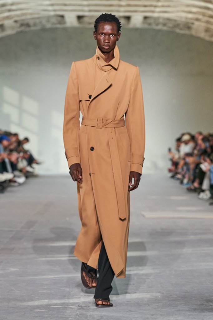 德赖斯·范诺顿 Dries Van Noten 2024春夏男装秀 - Paris Sping 2024