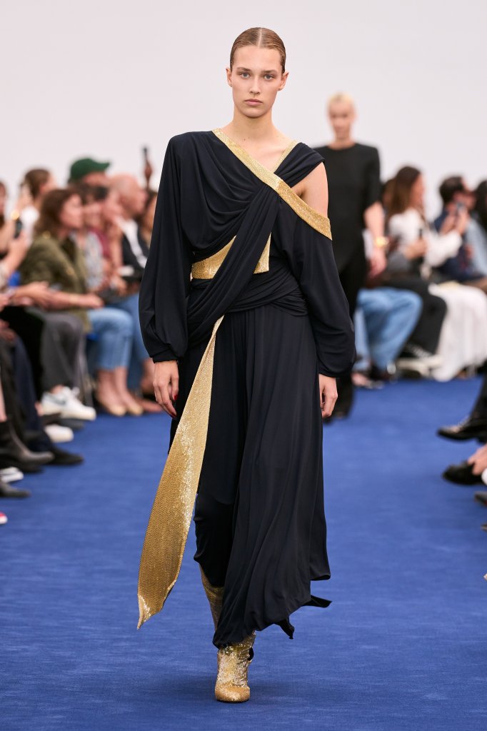 亚历山大·福提 Alexandre Vauthier 2023/24秋冬高级定制秀 - Couture Fall 2023