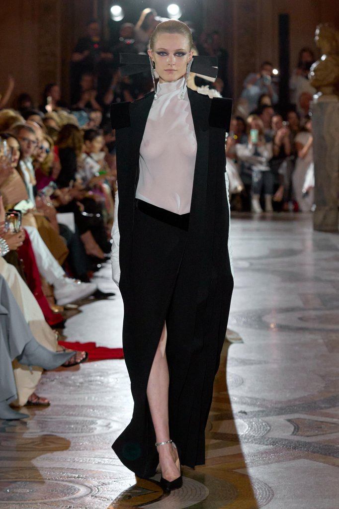 斯蒂芬·罗兰 Stéphane Rolland 2023/24秋冬高级定制秀 - Couture Fall 2023