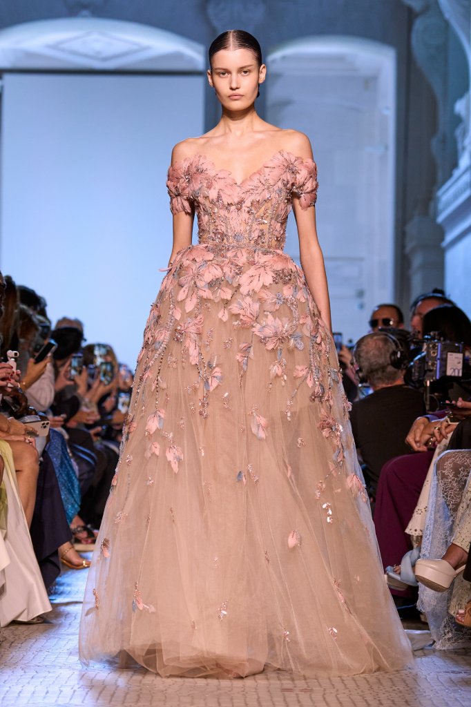 艾莉·萨博 Elie Saab 2023/24秋冬高级定制秀 - Couture Fall 2023