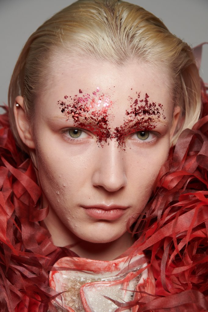 Yuima Nakazato 2023/24秋冬高级定制秀(后台妆容) - Couture Fall 2023