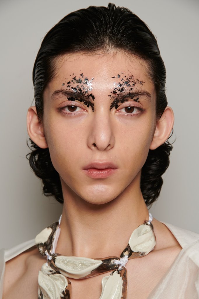 Yuima Nakazato 2023/24秋冬高级定制秀(后台妆容) - Couture Fall 2023