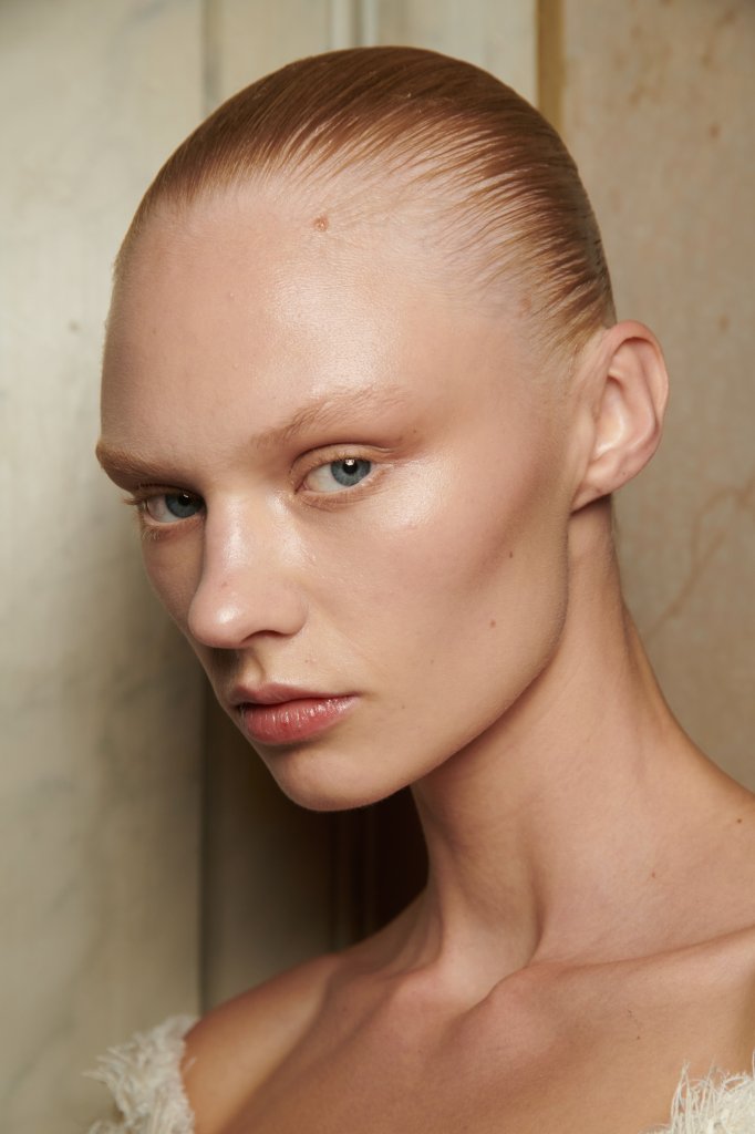 Ashi Studio 2023/24秋冬高级定制秀(后台妆容) - Couture Fall 2023