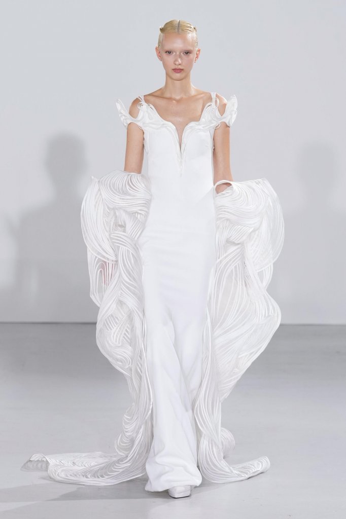 Gaurav Gupta 2023/24秋冬高级定制秀 - Couture Fall 2023