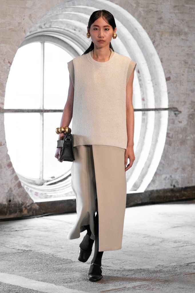 Lovechild 1979 2024春夏高级成衣秀 Copenhagen Spring 2024天天时装口袋里的时尚指南