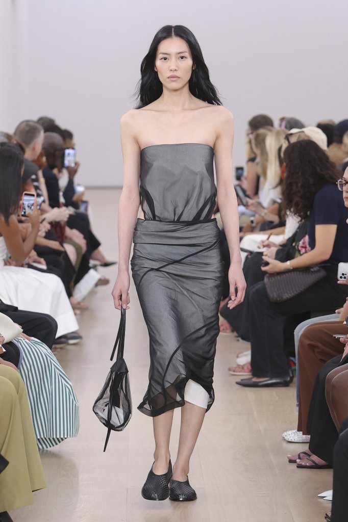 普罗恩萨·施罗 Proenza Schouler 2024春夏高级成衣秀 - New York Spring 2024