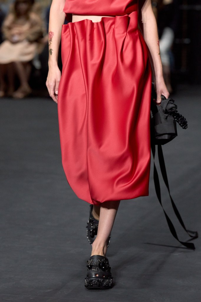 西蒙娜·罗莎 Simone Rocha 2024春夏高级成衣秀(细节) - London Spring 2024