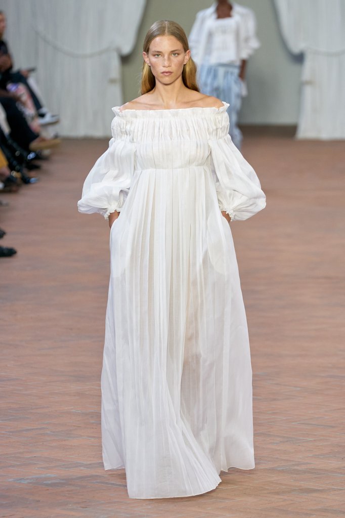 阿尔伯特-菲尔蒂 Alberta Ferretti 2024春夏高级成衣秀 - Milan Spring 2024