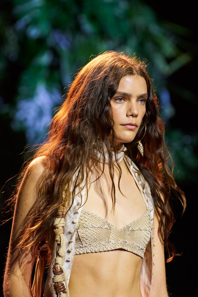 罗伯特·卡沃利 Roberto Cavalli 2024春夏高级成衣秀(细节) - Milan Spring 2024
