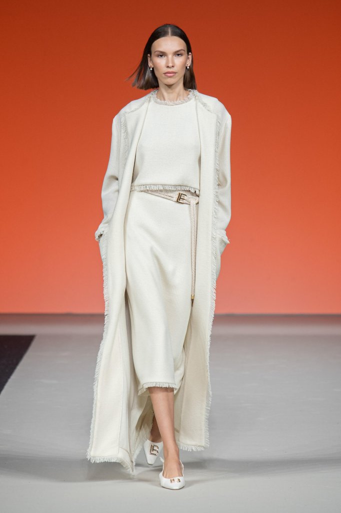 罗娜 Laura Biagiotti 2024春夏高级成衣秀 - Milan Spring 2024