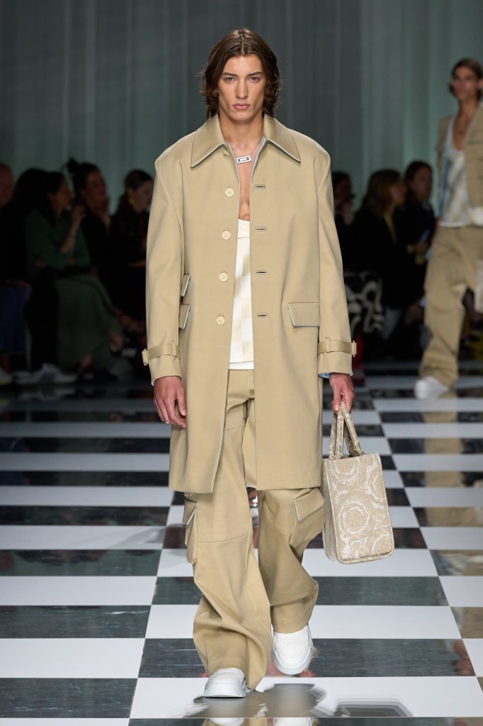 范思哲 Versace 2024春夏高级成衣秀 - Milan Spring 2024