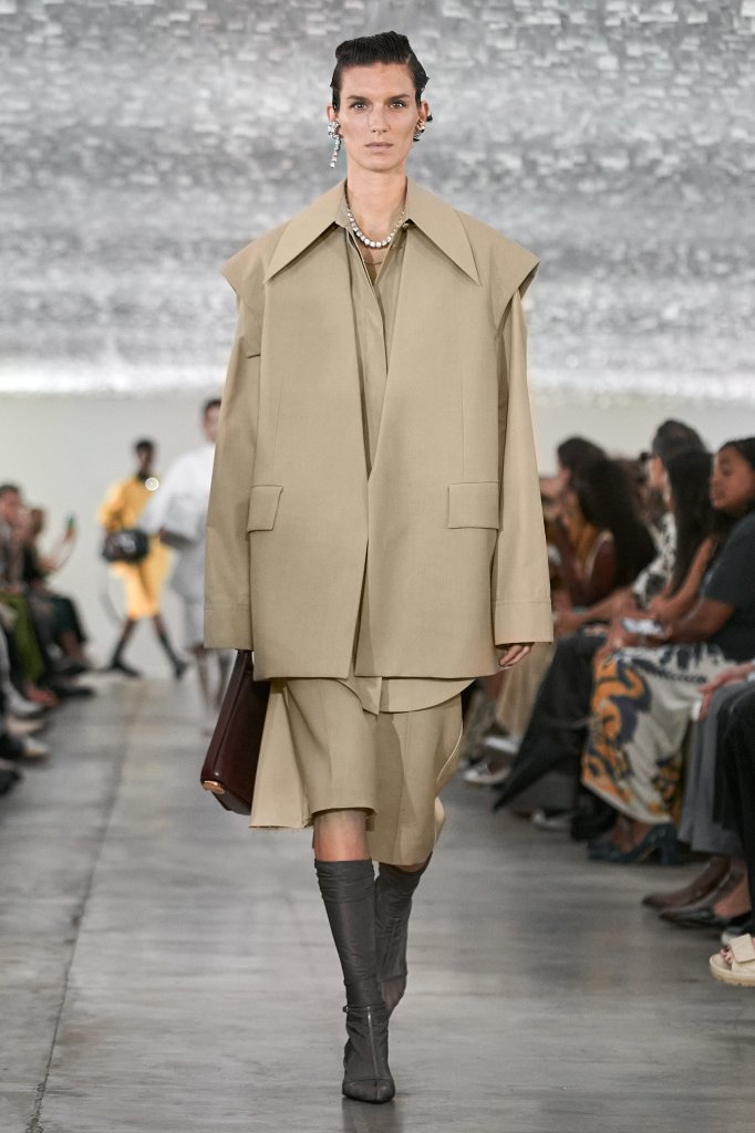  吉尔·桑德 Jil Sander 意大利 Italy 米兰 Milan 走秀(Runway) 2024春夏 2024 S/S 女装