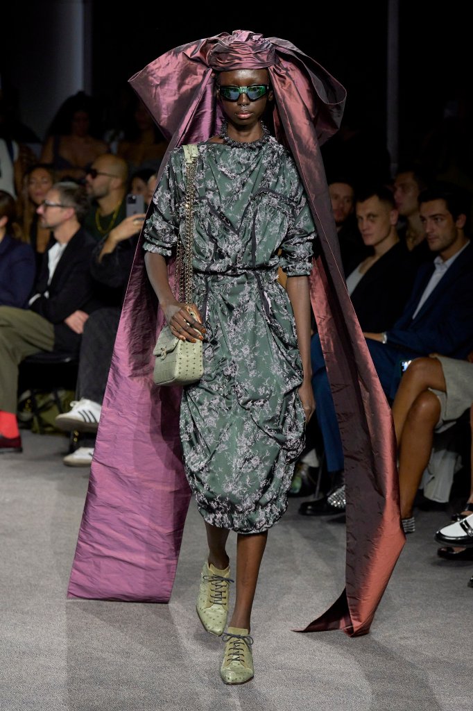 Andreas Kronthaler for Vivienne Westwood 2024春夏高级成衣秀 - Paris Spring 2024