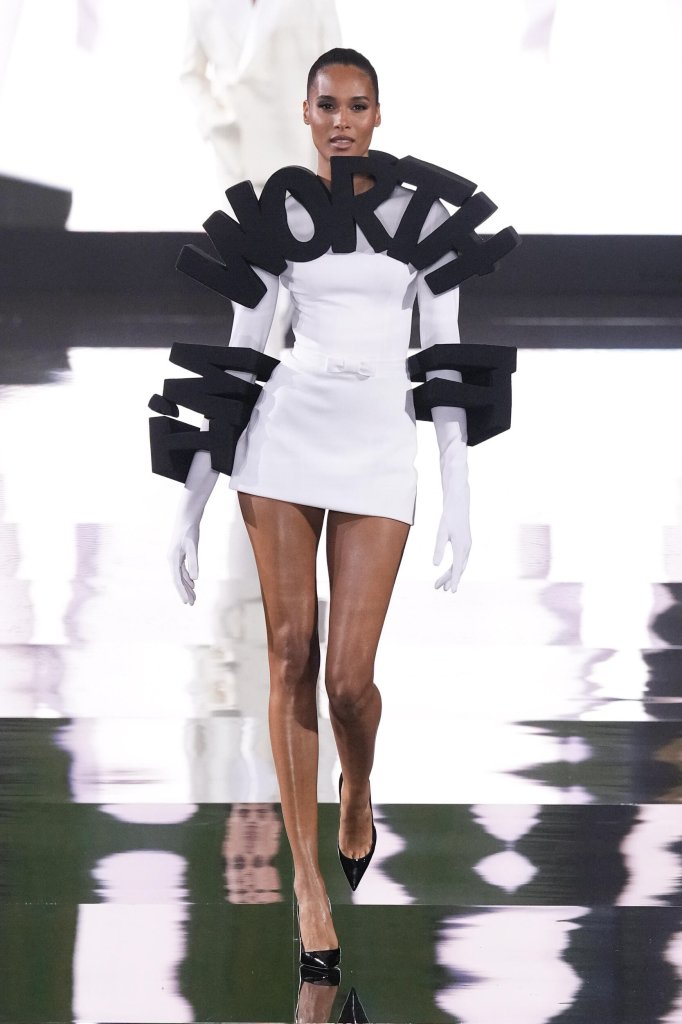 L’OREAL PARIS 2024春夏高级成衣秀 - Paris Spring 2024