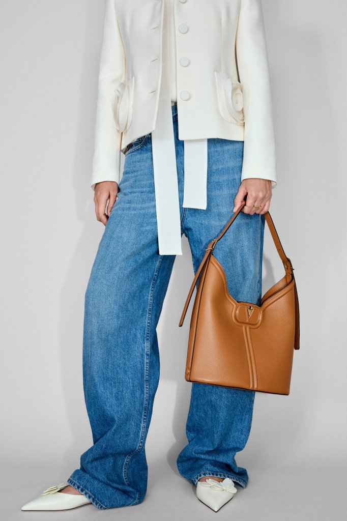 华伦天奴 Valentino 2024早春度假系列Lookbook (细节)