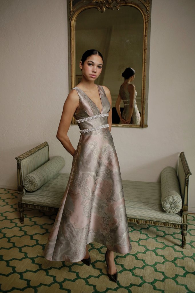 芭芭拉·范可 Barbara Tfank 2024春夏高级成衣Lookbook