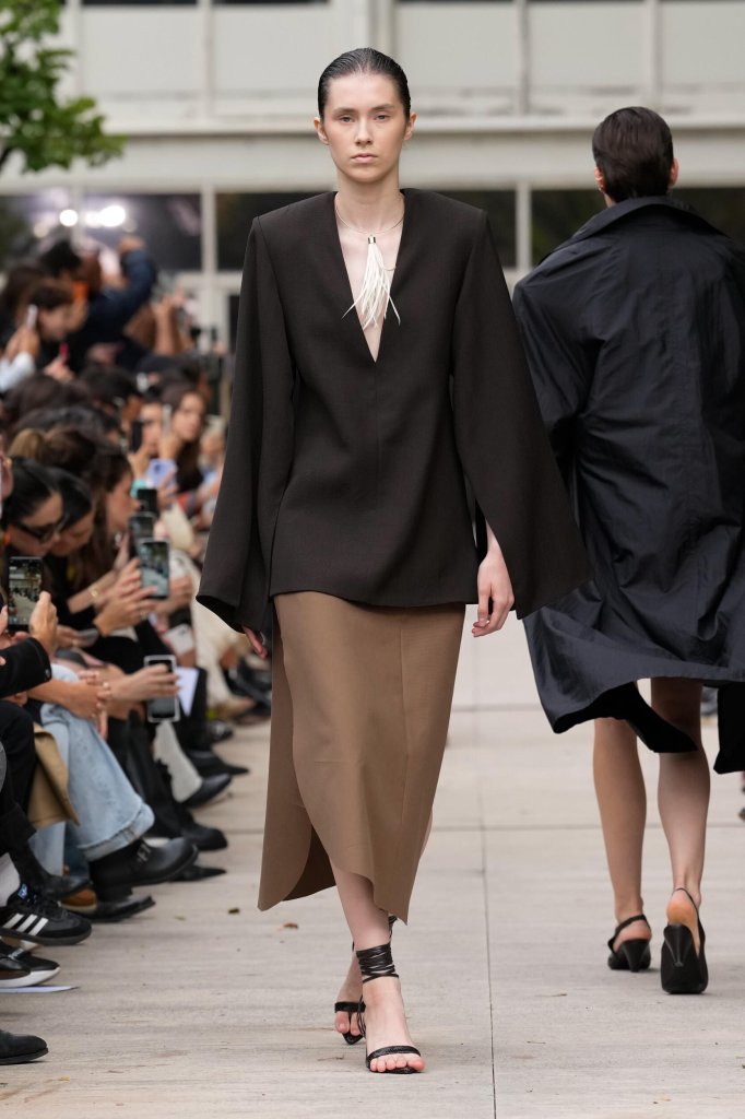 Calcaterra 2024春夏高级成衣秀 - Milan Spring 2024