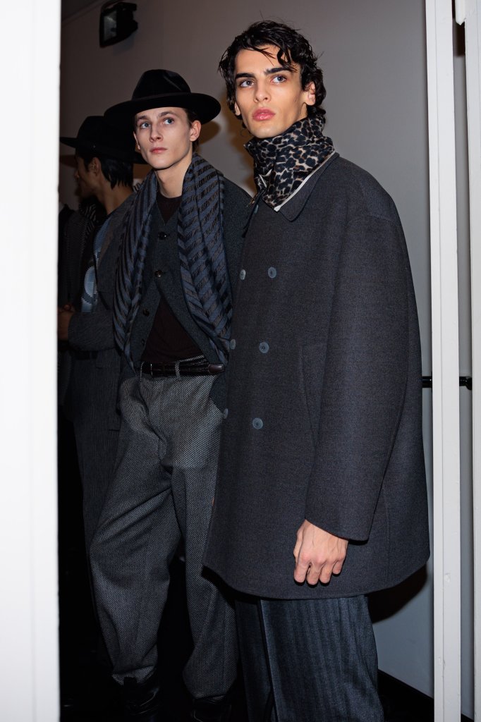 乔治·阿玛尼 Giorgio Armani 2024/25秋冬男装秀(后台妆容) - Milan Fall 2024