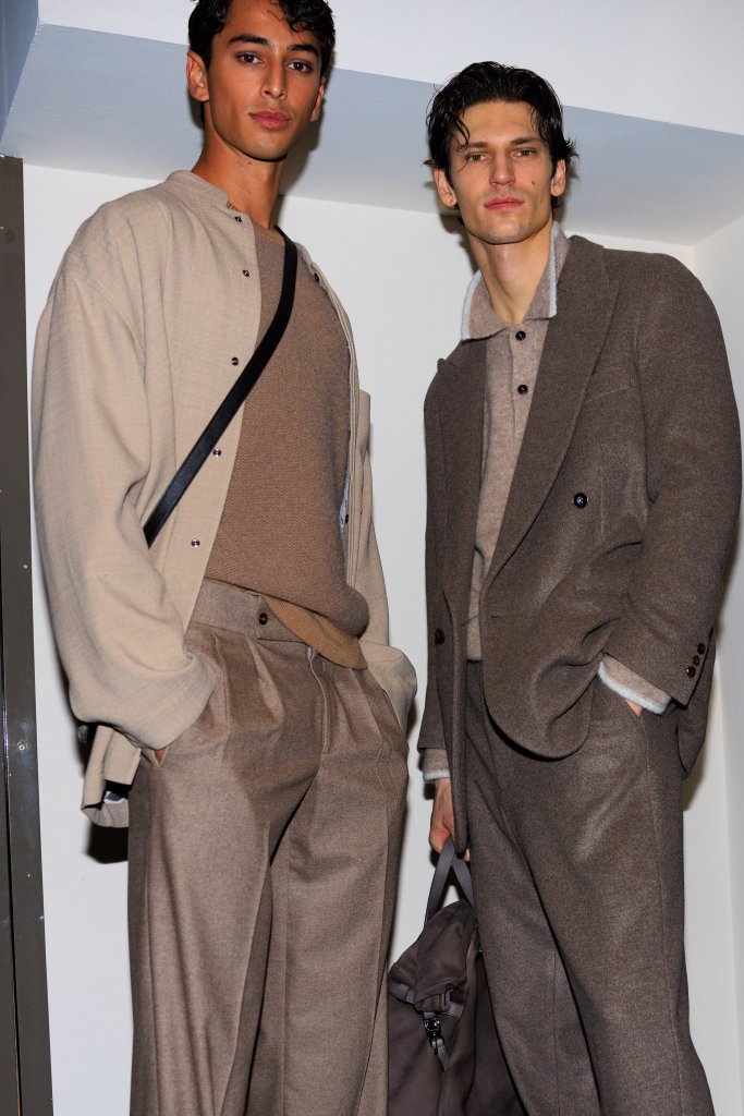 乔治·阿玛尼 Giorgio Armani 2024/25秋冬男装秀(后台妆容) - Milan Fall 2024
