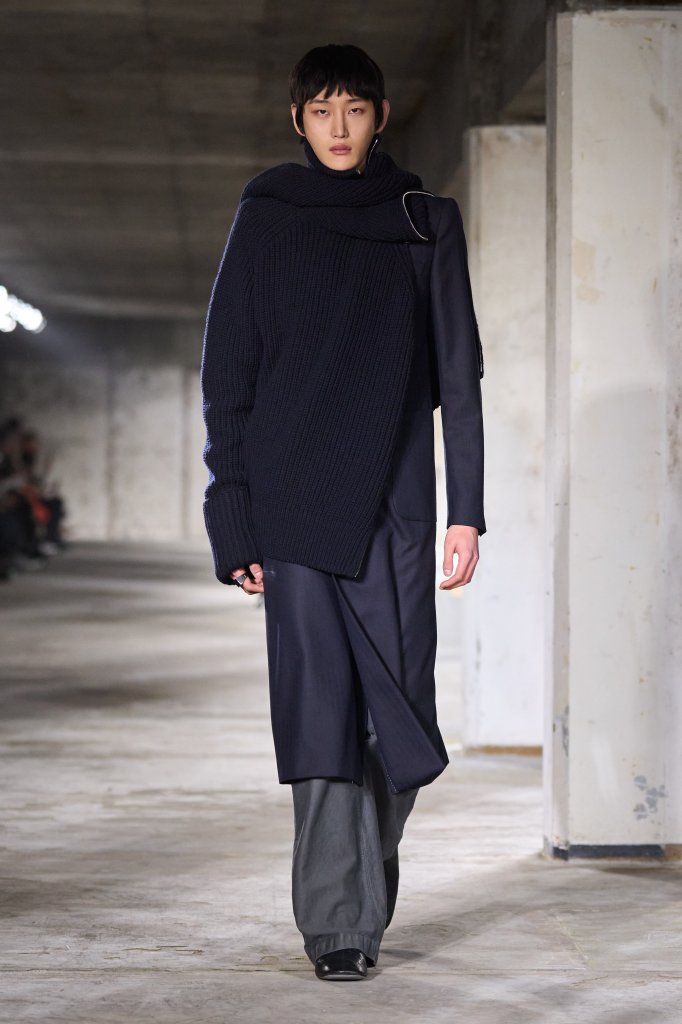 德赖斯·范诺顿 Dries Van Noten 2024/25秋冬男装秀 - Paris Fall 2024