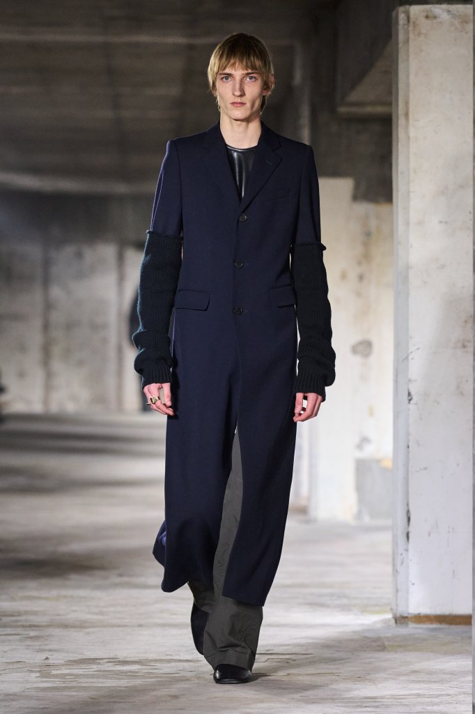 德赖斯·范诺顿 Dries Van Noten 2024/25秋冬男装秀 - Paris Fall 2024