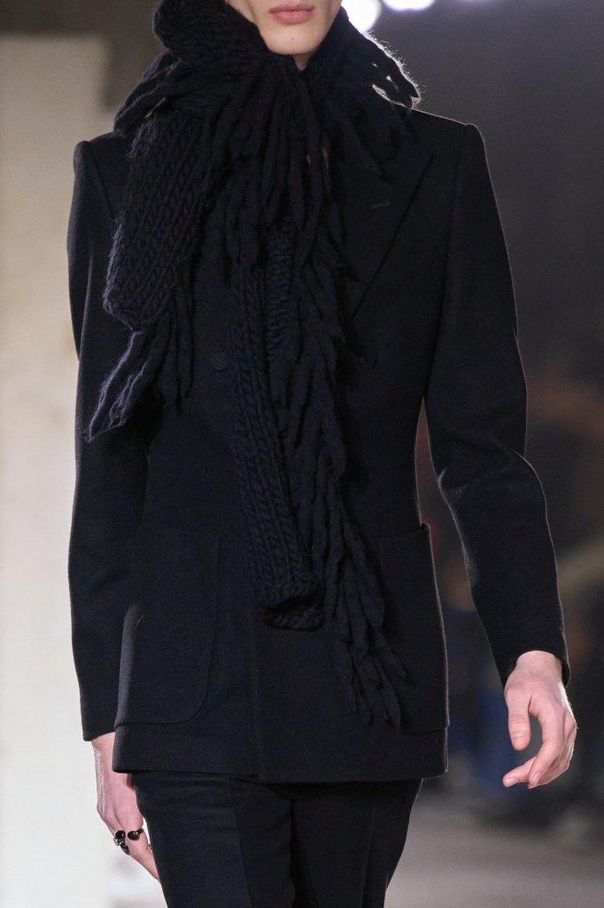 德赖斯·范诺顿 Dries Van Noten 2024/25秋冬男装秀(细节) - Paris Fall 2024