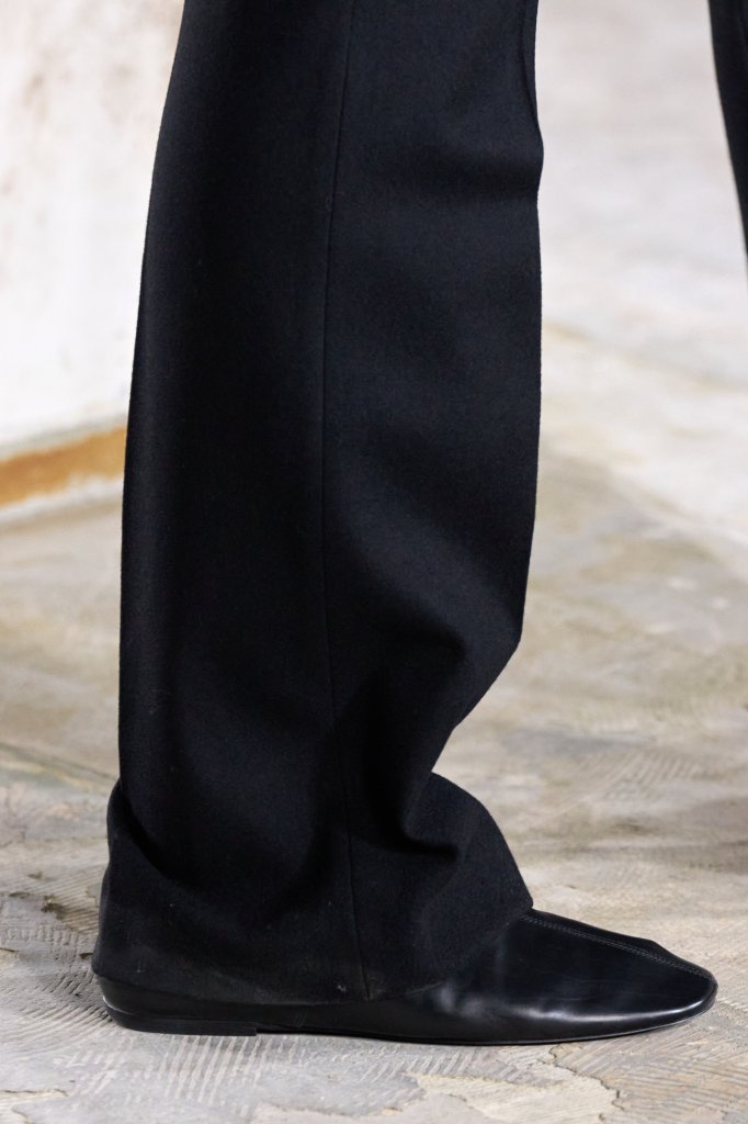 德赖斯·范诺顿 Dries Van Noten 2024/25秋冬男装秀(细节) - Paris Fall 2024
