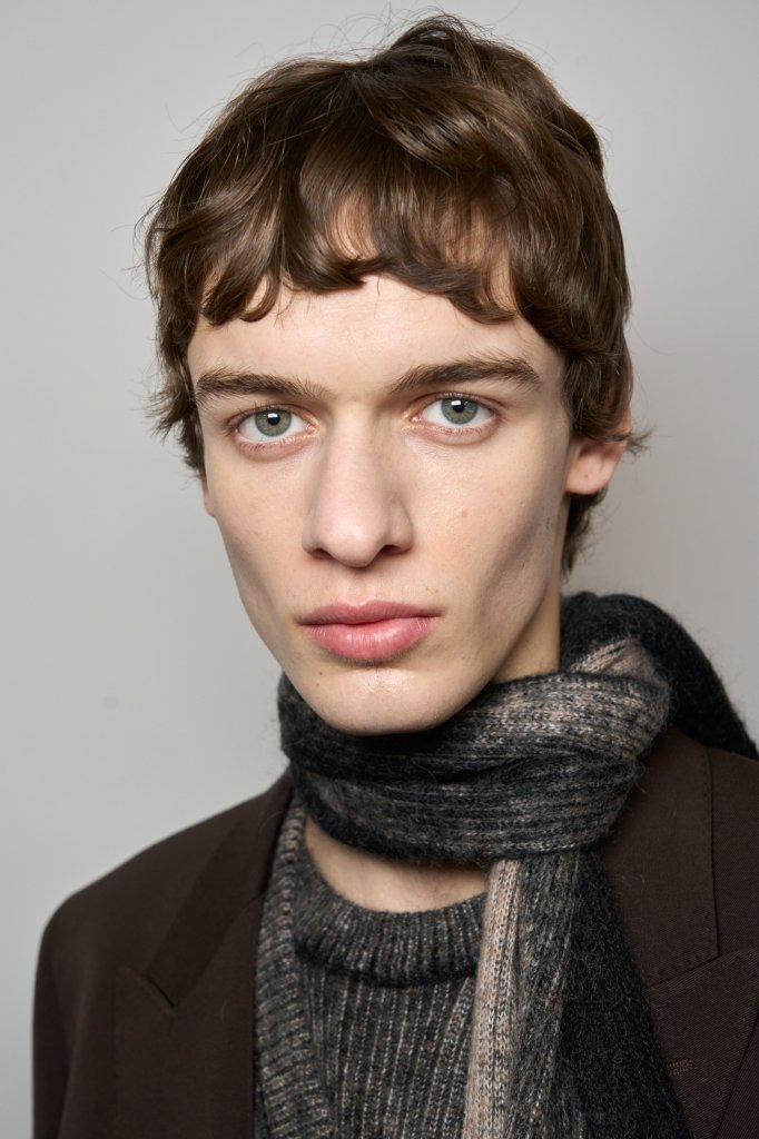 保罗·史密斯 Paul Smith 2024/25秋冬男装秀(后台妆容) - Paris Fall 2024