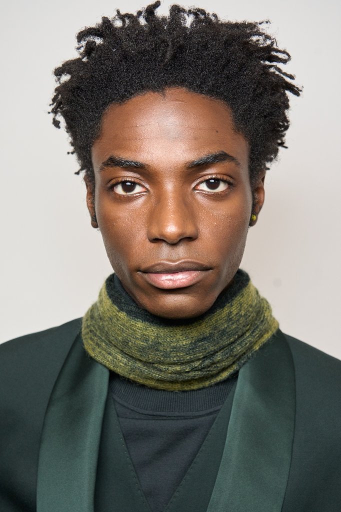 保罗·史密斯 Paul Smith 2024/25秋冬男装秀(后台妆容) - Paris Fall 2024