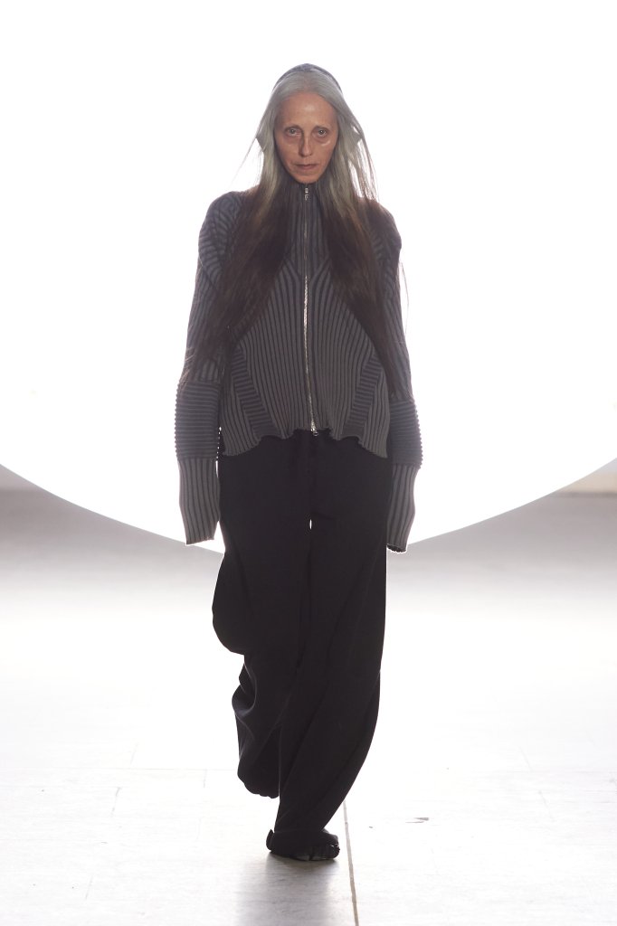 LUEDER 2024/25秋冬高级成衣秀 - Berlin Fall 2024