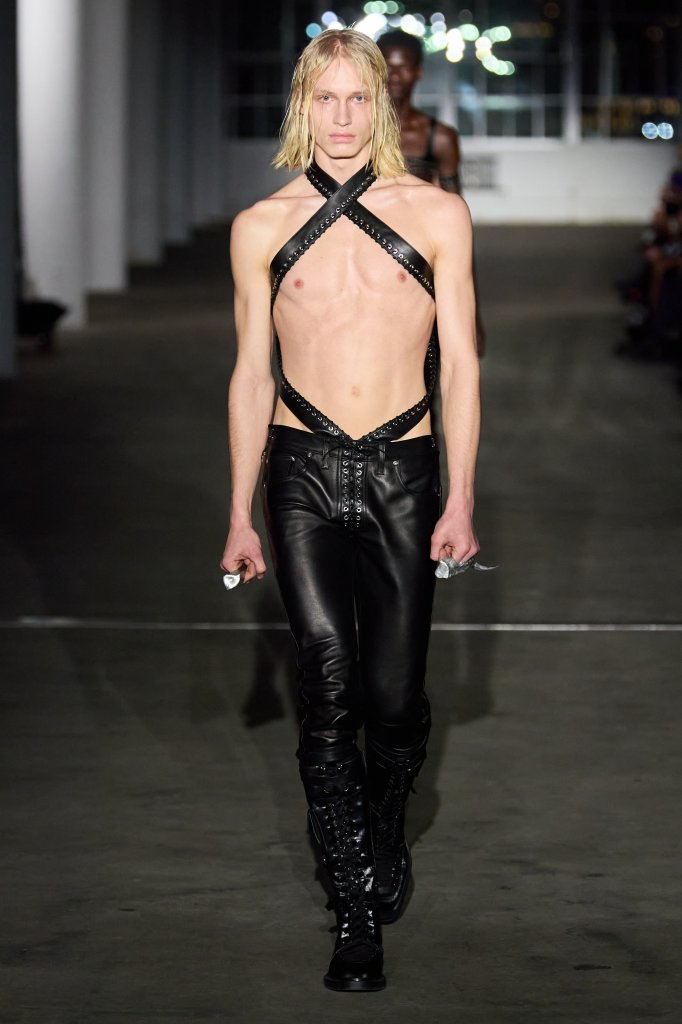  Ludovic de Saint Sernin Ludovic de Saint Sernin 走秀(Runway) 2024/25秋冬 2024/25 A/W 女装 男装 女装 男装 皮裤 Leather Pants 男装