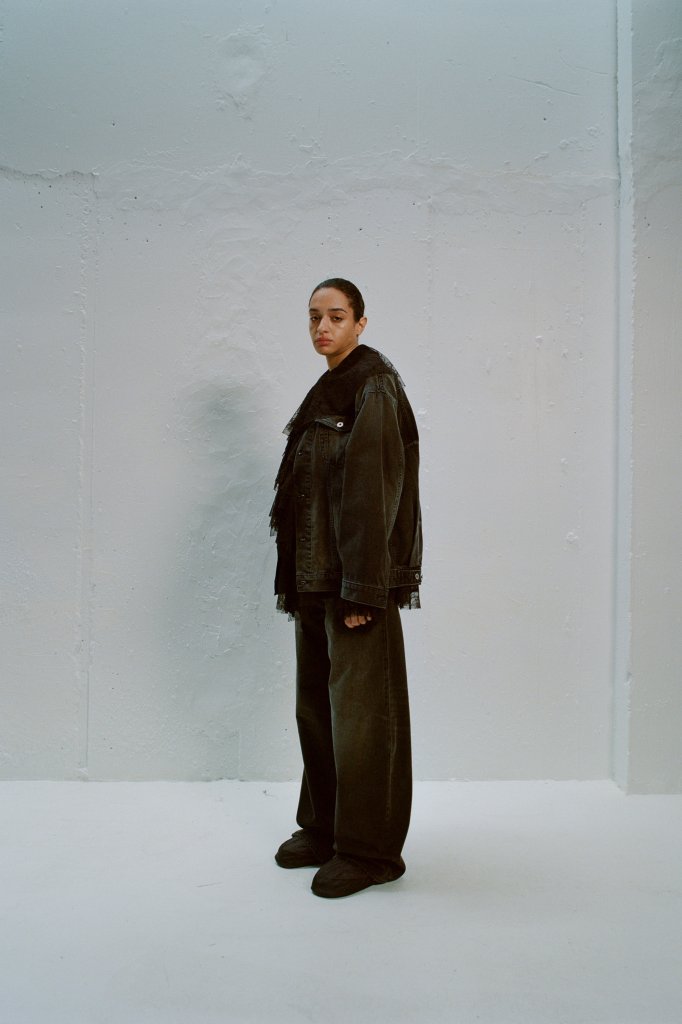 Interior 2024/25秋冬高级成衣Lookbook