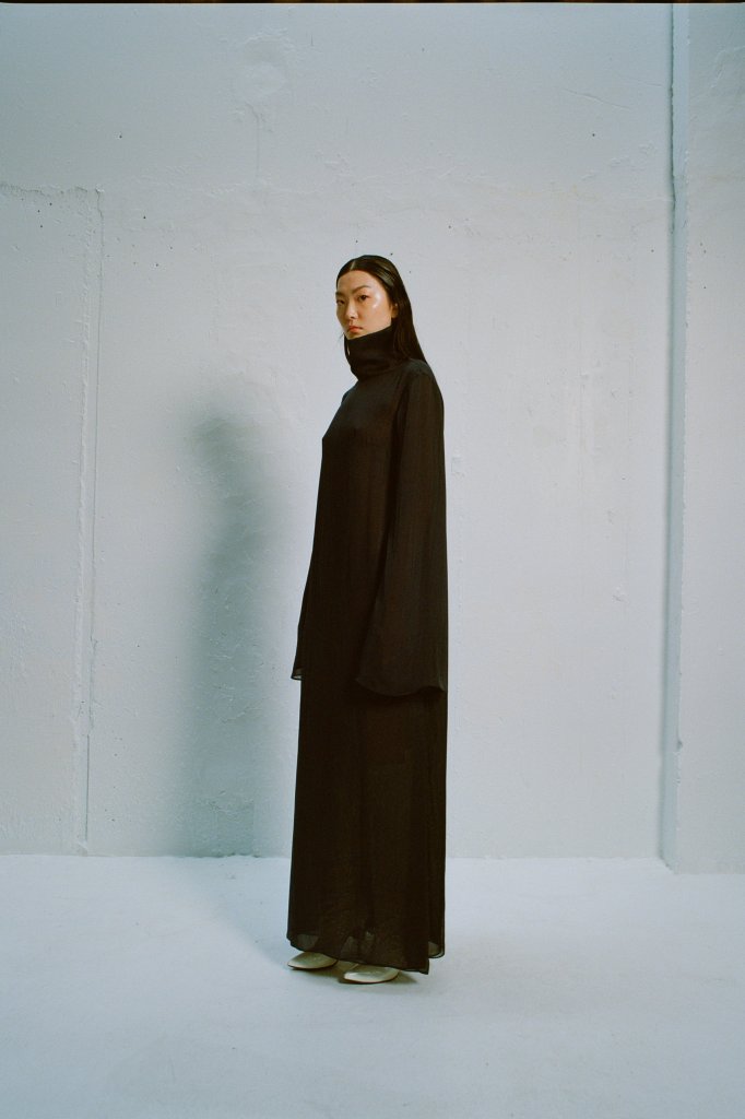 Interior 2024/25秋冬高级成衣Lookbook