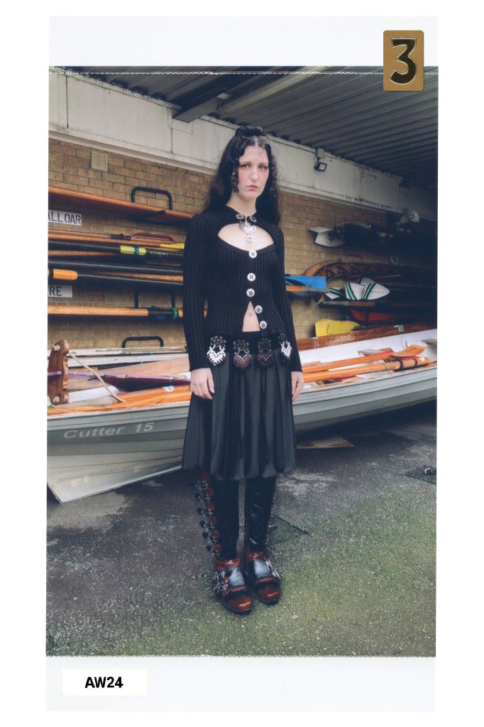  Chopova Lowena Chopova Lowena Lookbook 2024/25秋冬 2024/25 A/W 女装 开襟毛衣 Cardigan 及膝短裙 Knee Length Skirt 女装