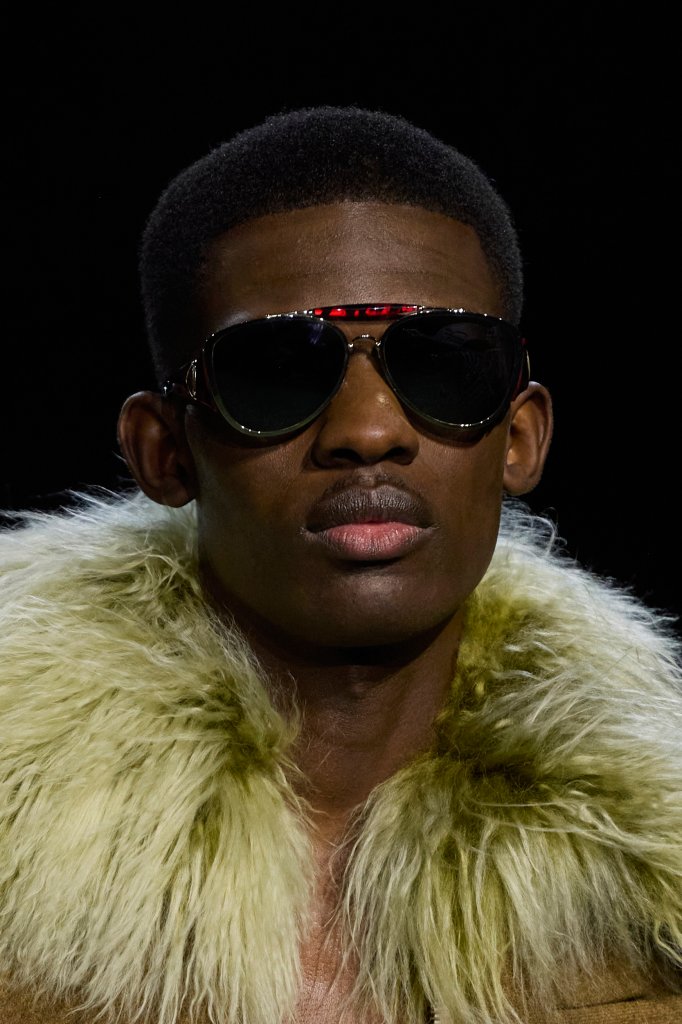 巴宝莉 Burberry 2024/25秋冬高级成衣秀(细节) - London Fall 2024