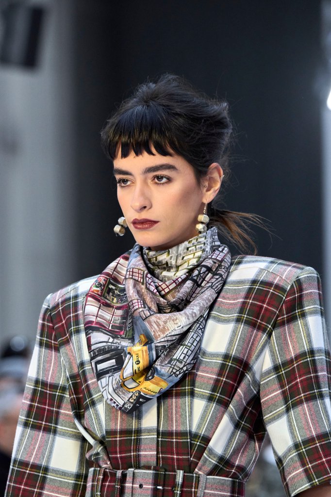 保罗&middot;科斯特洛 Paul Costelloe 2024/25秋冬高级成衣秀(细节) - London Fall 2024