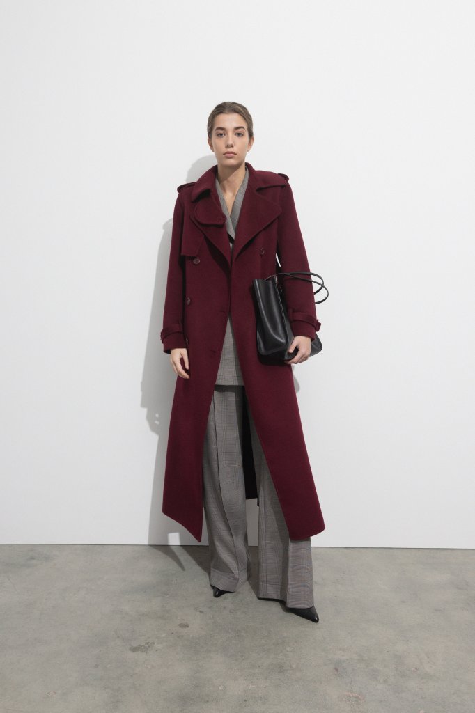 Simkhai 2024/25秋冬高级成衣Lookbook
