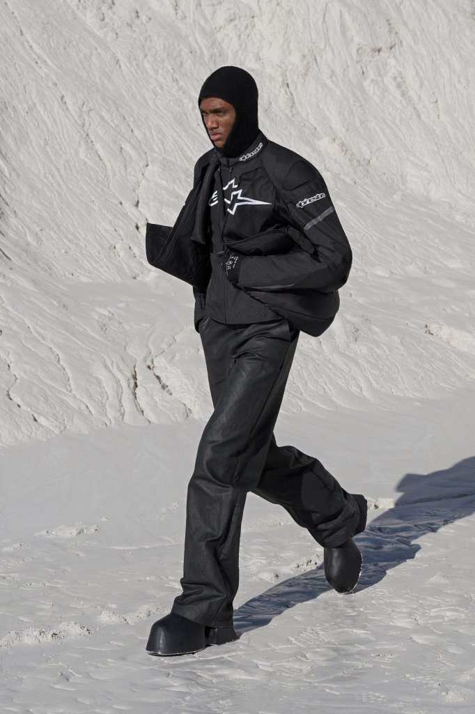 Heliot Emil 2024/25秋冬高级成衣Lookbook